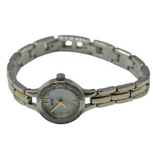 Relic Watch Women Silver Tone Pave Bezel MOP Dial New Battery